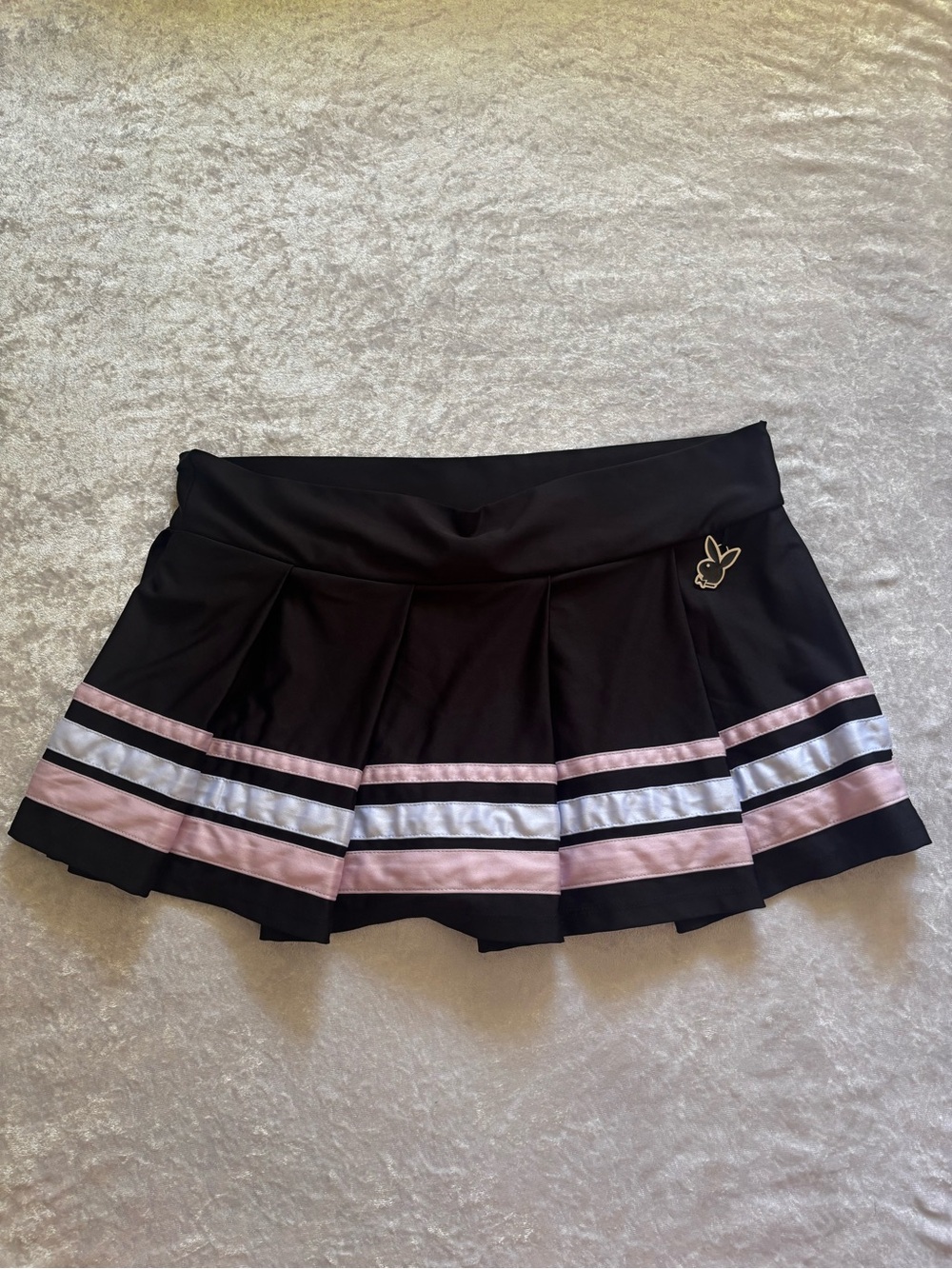 Playboy L/XL Black Pleated Micro Mini Skirt Pink Ribbon Y2K Bunny